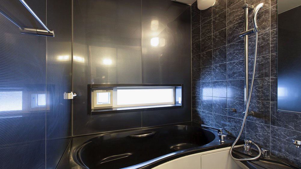 Casi67 West - Bathroom details